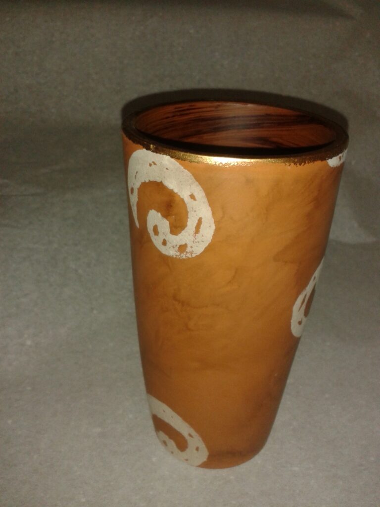 VAZA KERAMIČNA POLŽ 22cm